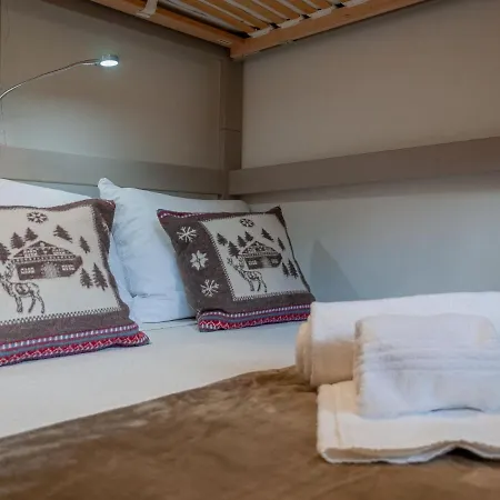 Les Penguins By Interhome Chalet *