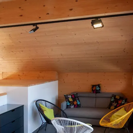 Les Penguins By Interhome Dağ evi *
