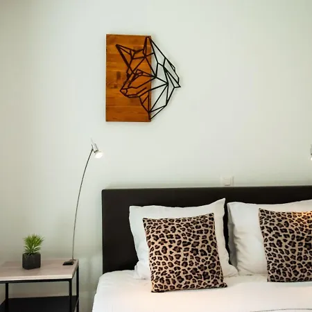 בקתה Les Penguins By Interhome *