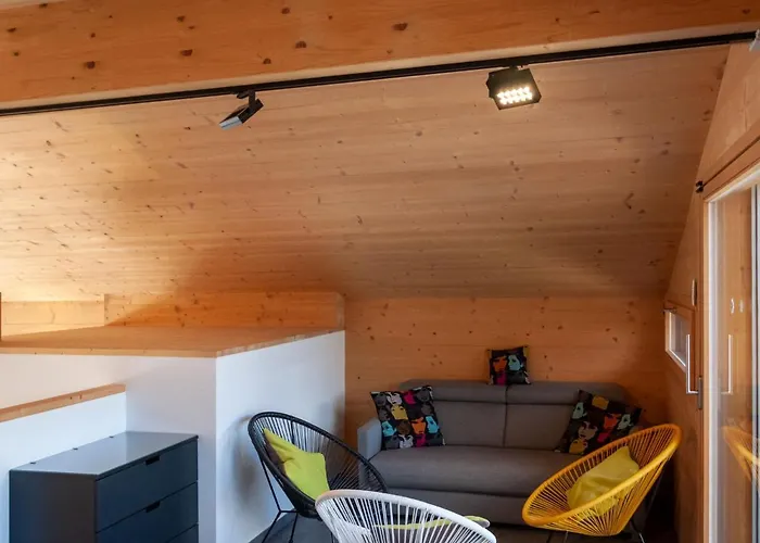 Les Penguins By Interhome Chalet *